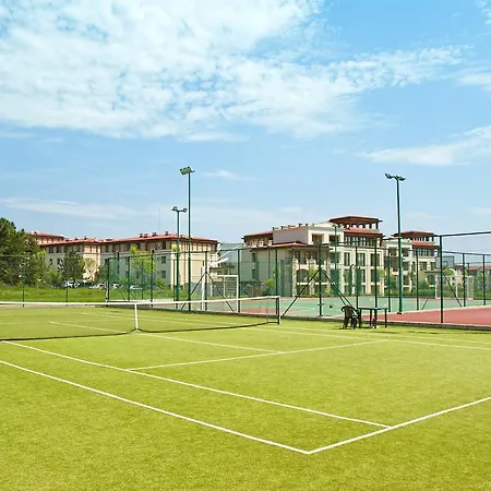 Курортный комплекс Life 4*
