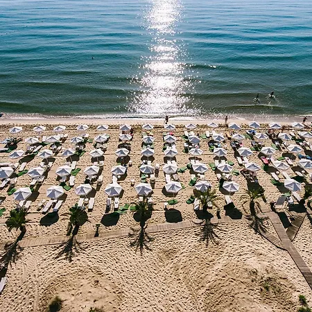 Курортный комплекс Life 4*